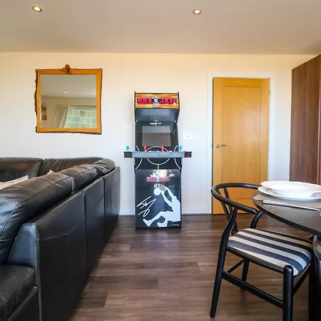 Apartment Whitewater Seaview